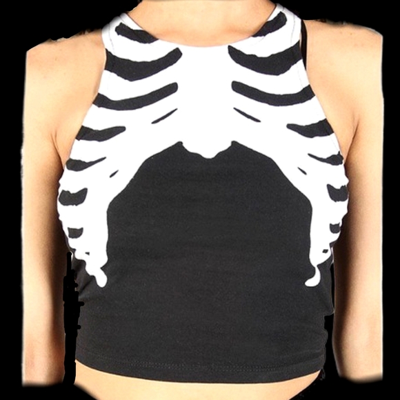 💀🖤𝕴𝖗𝖔𝖓 𝕱𝖎𝖘𝖙 Bone In Crop Tank - Picture 2 of 5